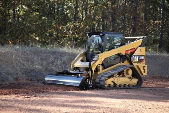 Cat® 289D Compact Track Loader and LT18B Landscape Tiller at Work